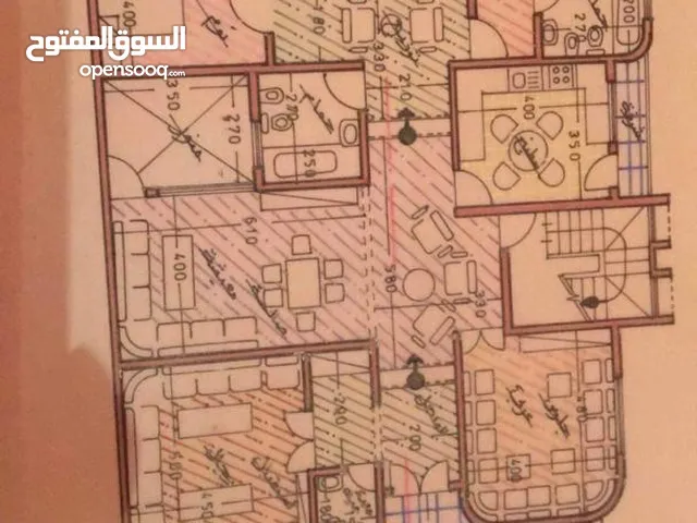 300 m2 3 Bedrooms Villa for Sale in Tripoli Souq Al-Juma'a