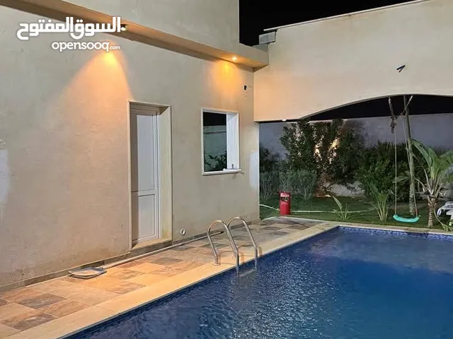 2 Bedrooms Chalet for Rent in Tripoli Al-Baesh