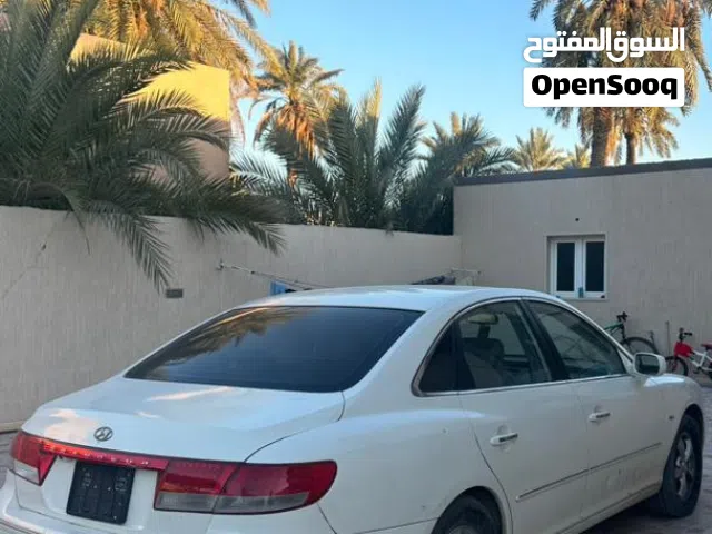 هنداي ازيرا