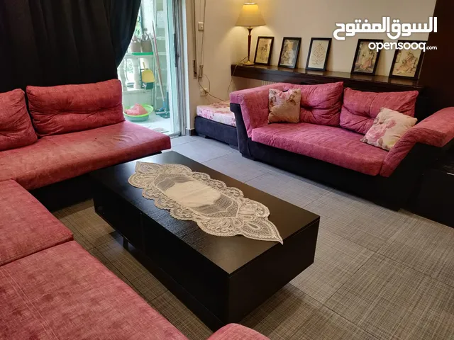 طقم كتب كورنر بحاله جيده جدا للبيع المستعجل