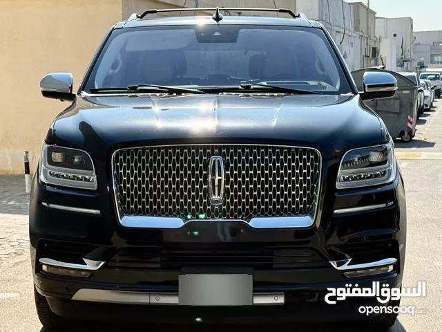 Lincoln Navigator presidential model 2020 GCC