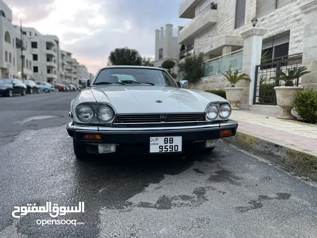 Jaguar XJ 1990 in Amman