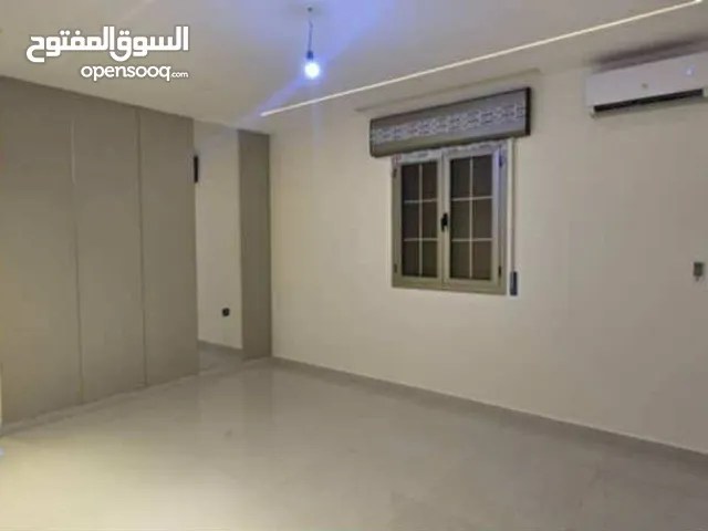 مبني لايجار عيادة مركز تجميلي نادي