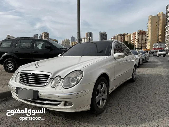 Mercedes E240 2005