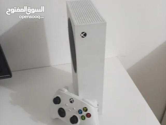 اكس بوكس سيريس اس مستعمل للبيع ويجي ويه بطاريه لليده هديه