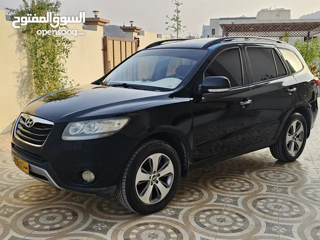 Used Hyundai Santa Fe in Al Batinah