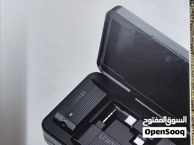 مايك Ulanzi