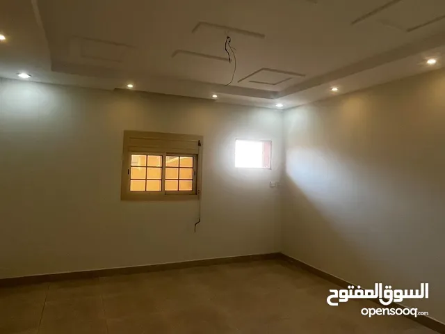 660 m2 3 Bedrooms Apartments for Rent in Jeddah Obhur Al Shamaliyah