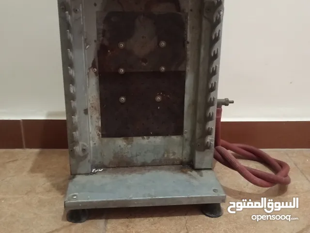 شوايه تعمل على الغاز