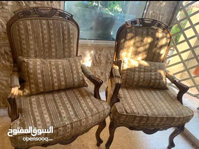 طقم كنب سبعة مقاعد
