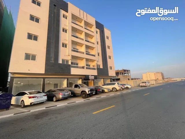 #4  متاح اول ساكن غرفه وصاله للايجار السنوي بعجمان منطقه الجرف