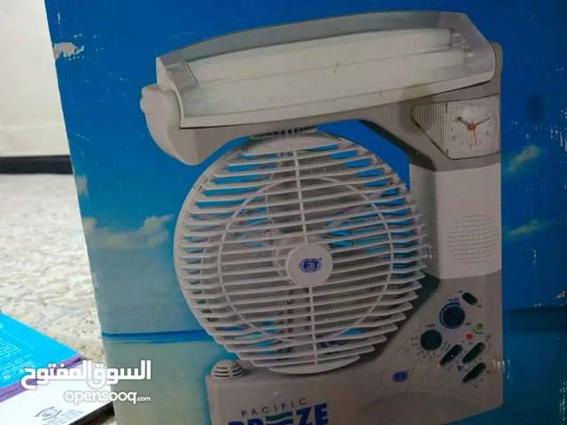 مروحة شحن تحتاج باتري بيها 6 شغلات حتى راديو بيها