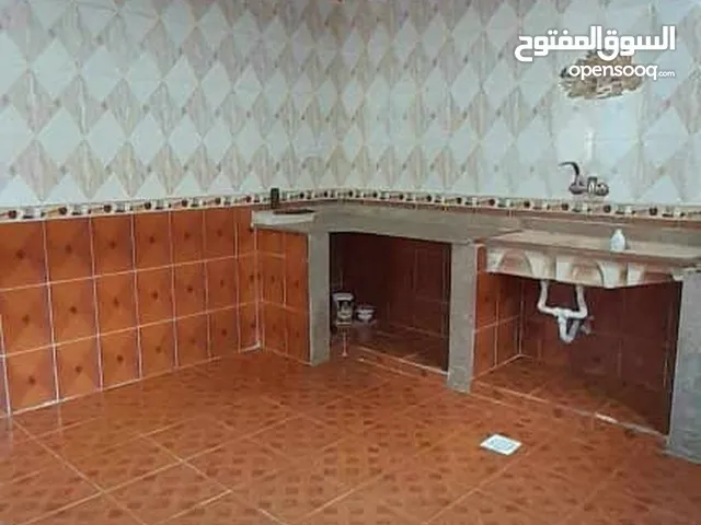 140 m2 1 Bedroom Townhouse for Sale in Tripoli Al-Najila