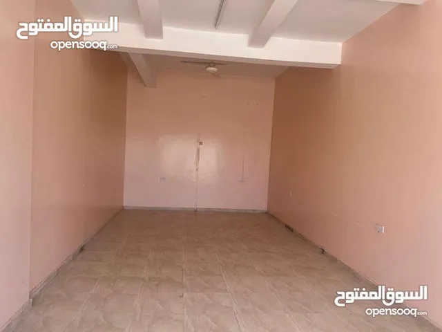 140 m2 3 Bedrooms Apartments for Rent in Al Dakhiliya Nizwa