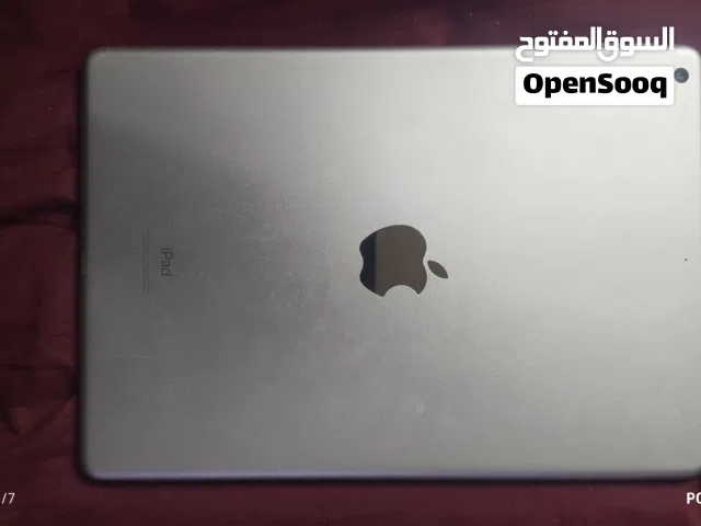 Apple iPad 8 32 GB in Basra