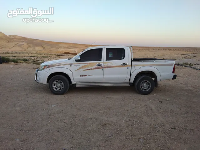Used Toyota Hilux in Aqaba