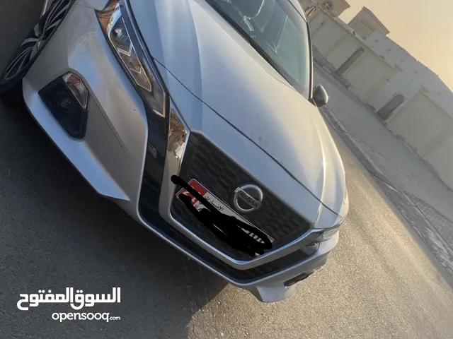 نيسان التيما SR 2021 للبيع