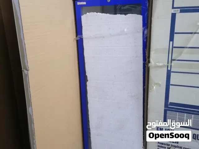 عارضات للبيع جديد بالكارتون