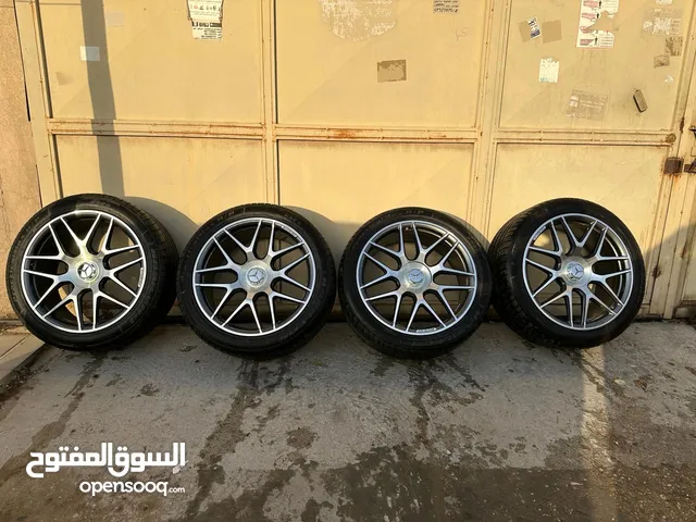 Other 22 Tyre & Rim in Al Riyadh