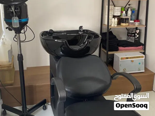 للبيع صالون تجميل نسائي فاخر وعصري جديد فالموالح الجنوبيه خلف عمارة بيتزاهت