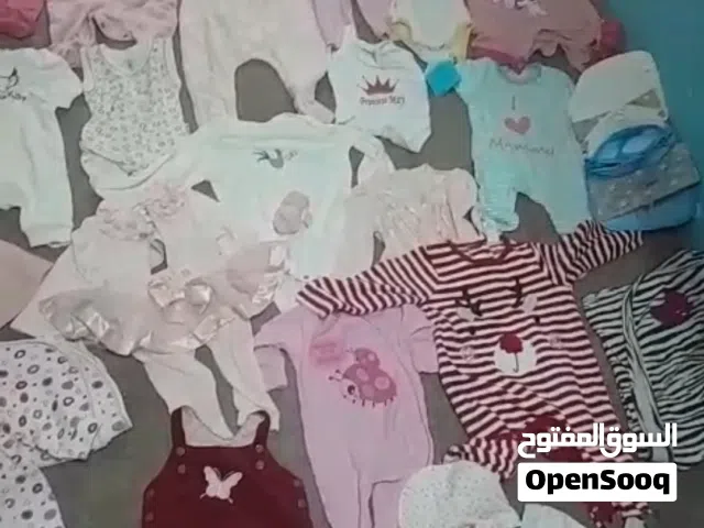 ملابس أطفال نظيفه جدن اصليه