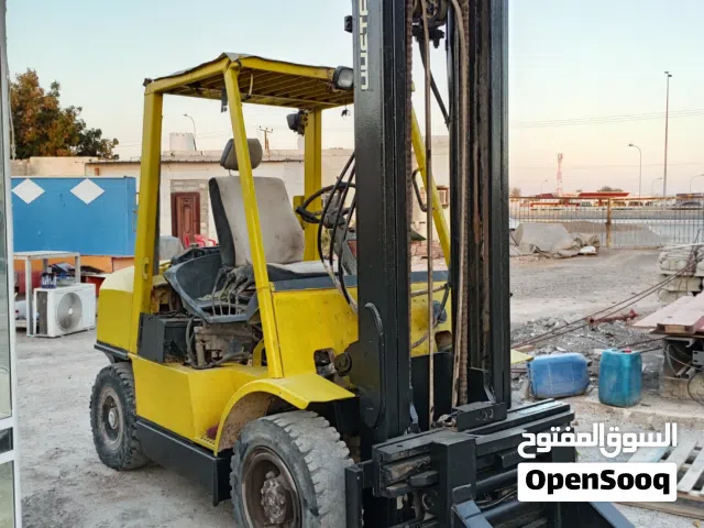 Hyster forklift 4.5 ton with block lifting clamp