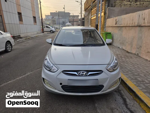 2016 Hyundai Accent Standard