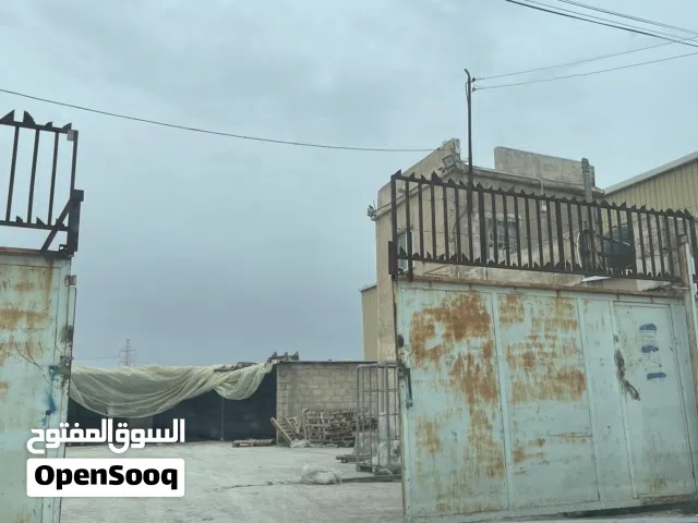 مستودع للإيجار