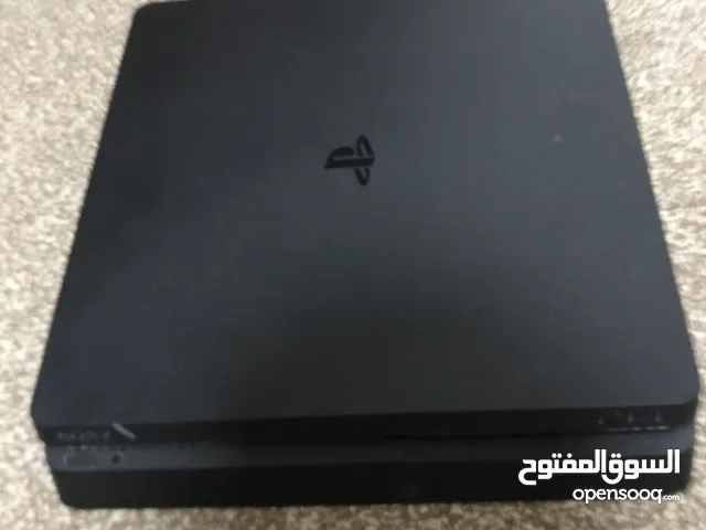 بلايستيشن فور مستعمل شبه جديد