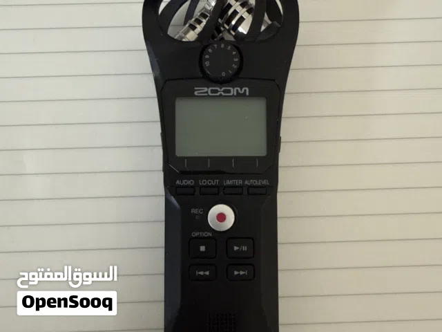 Zoom H1n Recorder - in good condition  زووم h1 مسجل صوت