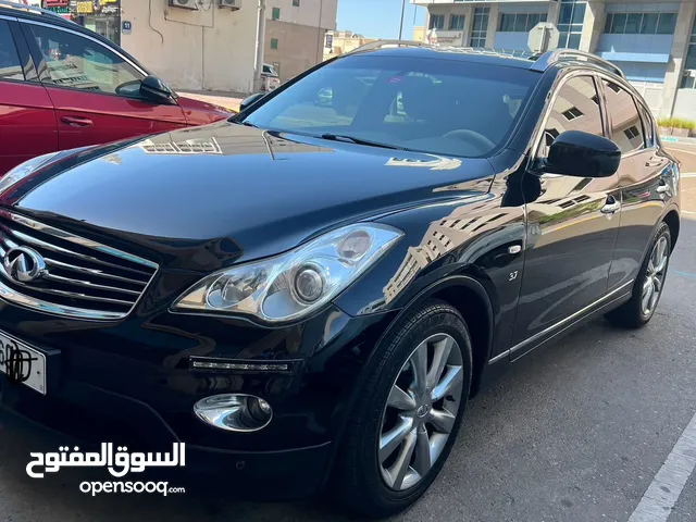 Infiniti QX50 2015 Model Neat and clean for sale