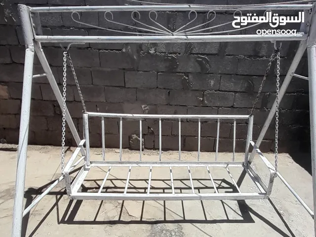 مرجوحه البيع عائلية وما مستعمله هواي و نظيفة