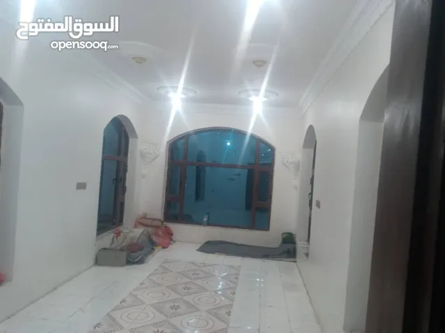 150 m2 2 Bedrooms Apartments for Rent in Sana'a Qadisiyah