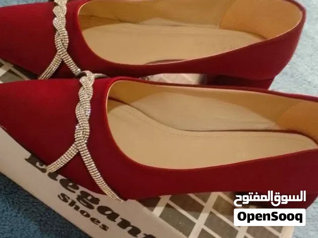 الكعب للبيع
