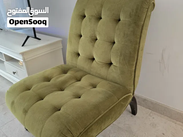 Used furnitures in mint condition