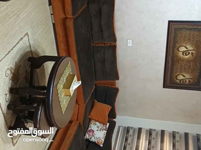 كنب تفصيل مستعمل /غرفة جلوس /للبيع /9 مقاعد