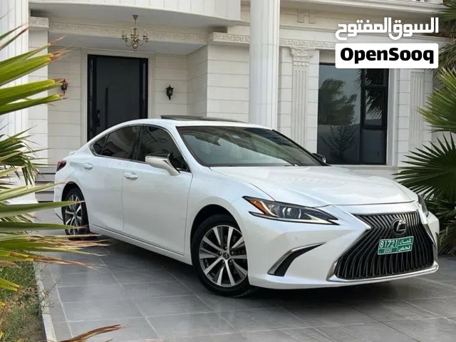 Lexus es 350  2020