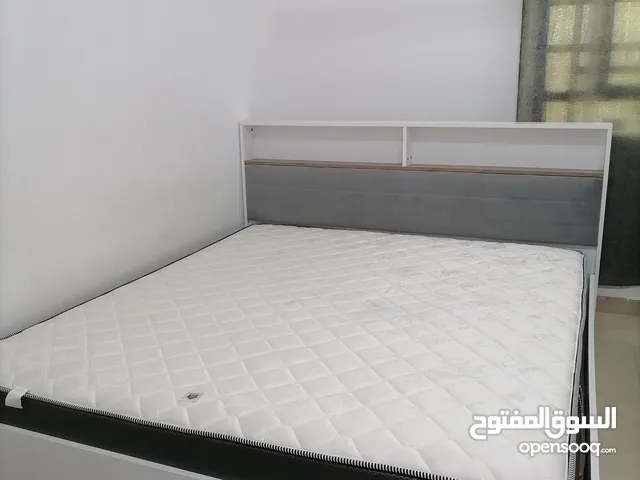 King size bed (200×180)+ metres