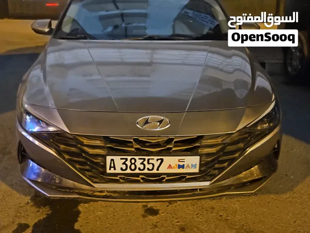 2022 Hyundai Elantra Limited