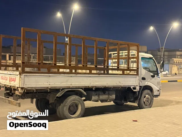 نقل جميع الاغراض والاثاث المنزلي وغرها تفاصل داخل الوصق