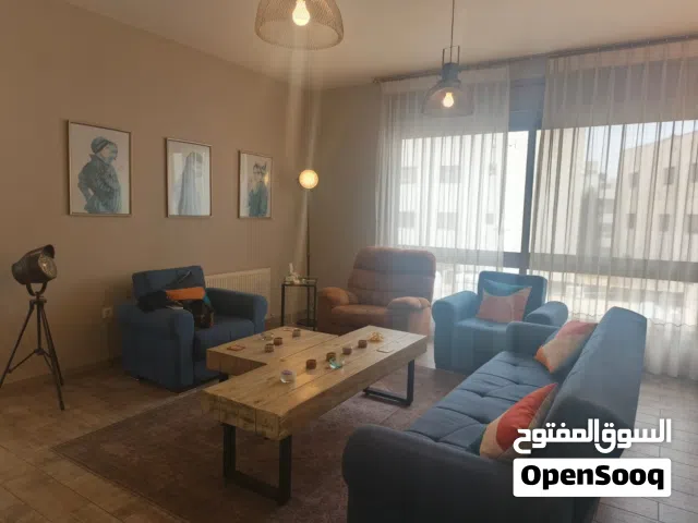 شقه في السابع