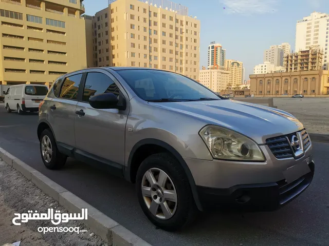 For sale quickly 2010 nissan qashqai