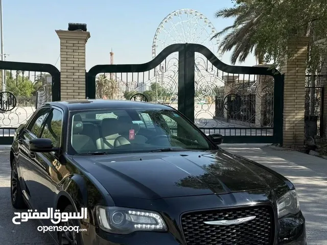 كرايسلر 300C وارد كندي بدون حادث