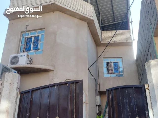 150 m2 4 Bedrooms Townhouse for Sale in Basra Abu Al-Khaseeb