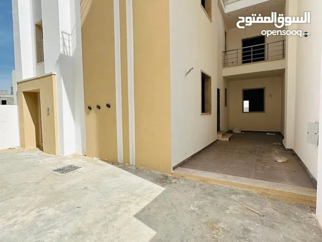 225 m2 3 Bedrooms Apartments for Sale in Tripoli Al-Serraj