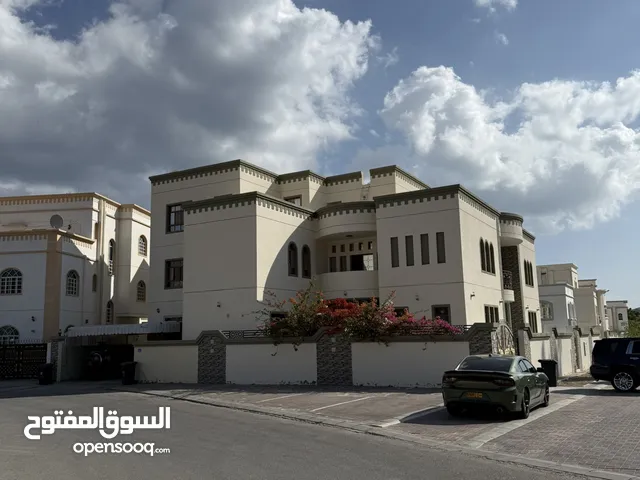 150 m2 3 Bedrooms Apartments for Rent in Muscat Al-Bustan