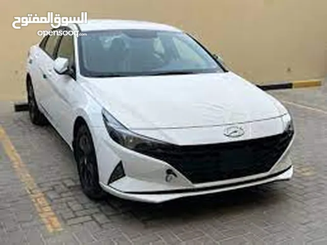 Hyundai Elantra in Mubarak Al-Kabeer