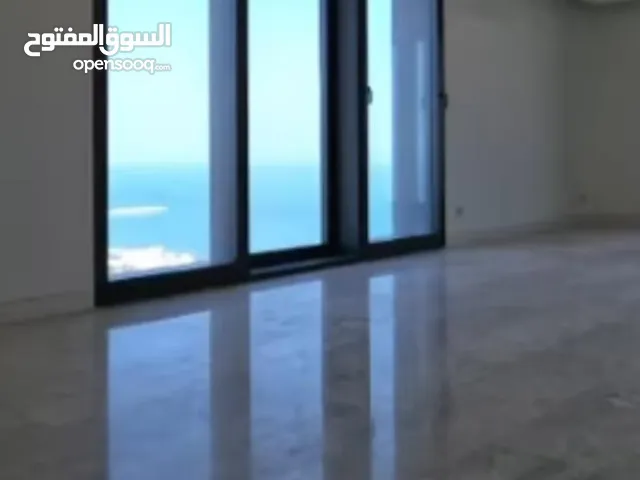 للبيع شقه اطلاله بحرية 211 متر مربع