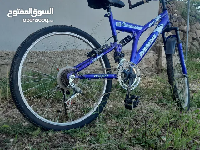 دراجة هوائية شبه جديدة سعرها جدا جميل موجودة في عكار القبيات دراجة هوائية