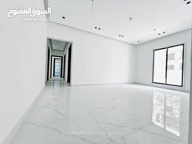 186 m2 3 Bedrooms Apartments for Sale in Muharraq Hidd